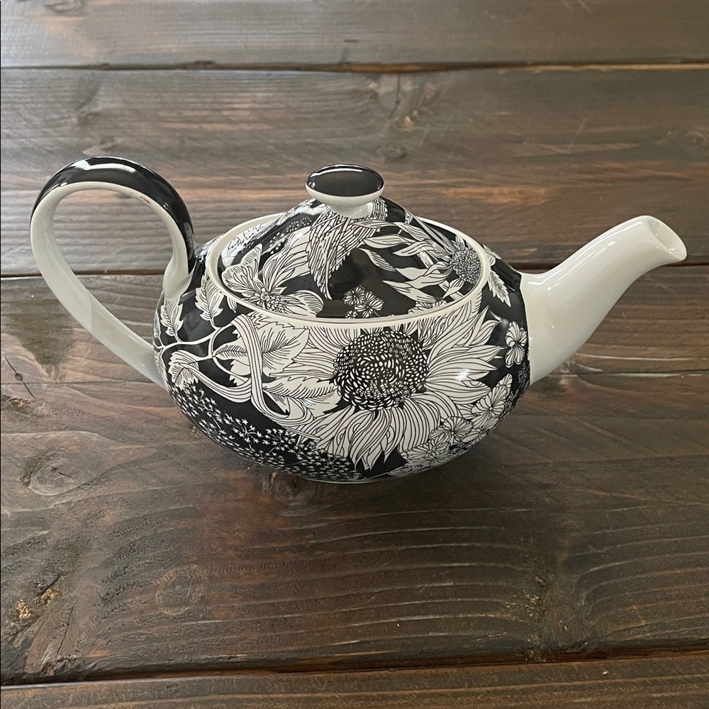 Liberty of London Black and White Floral Stoneware